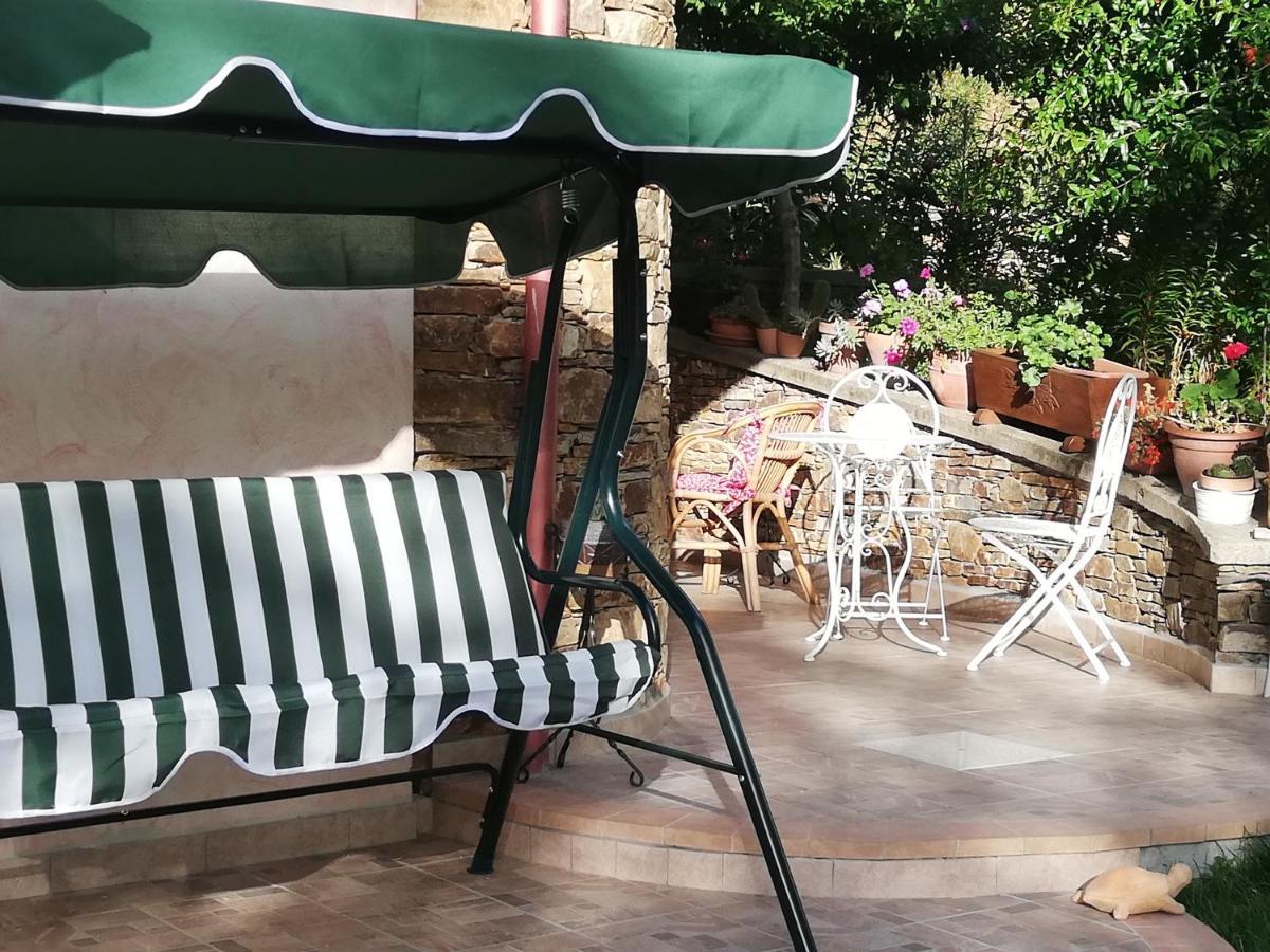 Agrifoglio B&B Con Giardino Aritzo Dış mekan fotoğraf