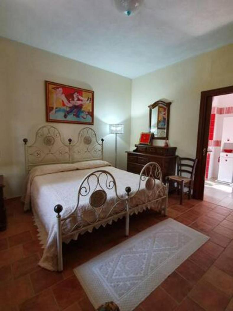 Agrifoglio B&B Con Giardino Aritzo Dış mekan fotoğraf